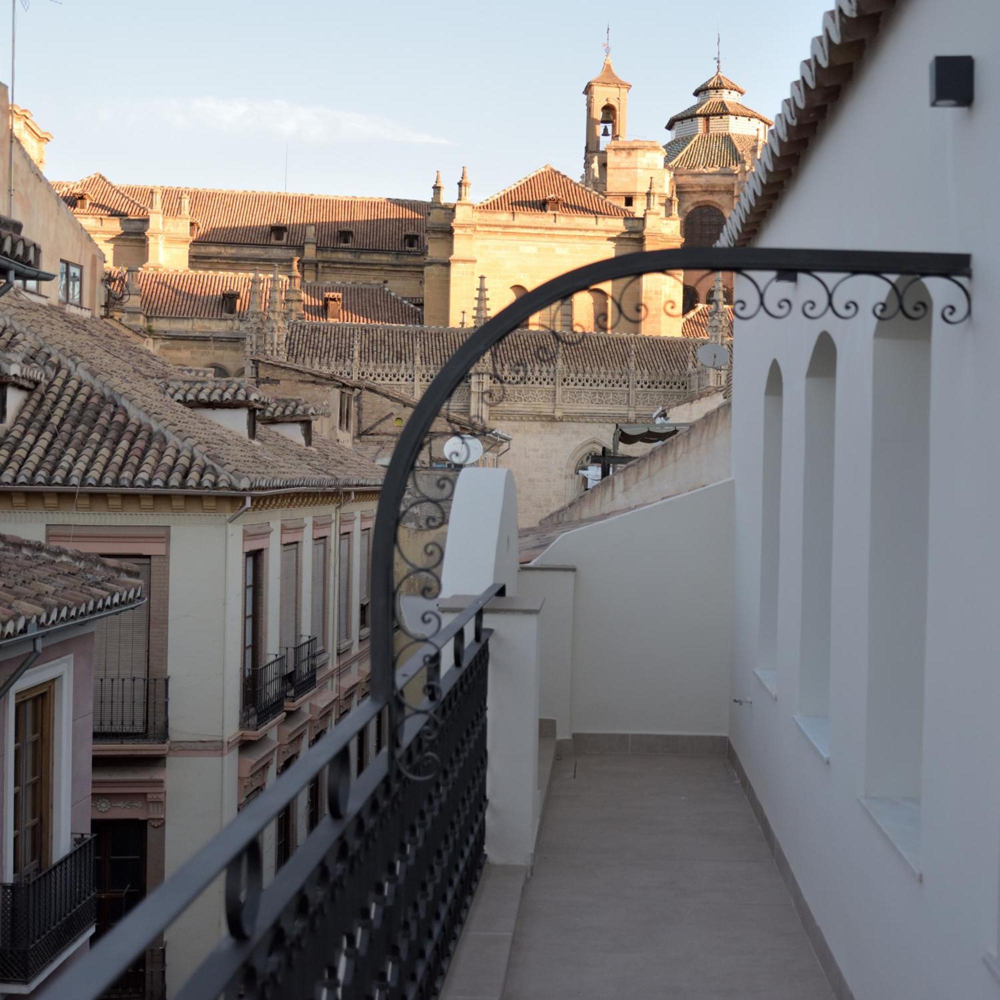 Patio De Sombra - Urban Suites Granada Eksteriør billede